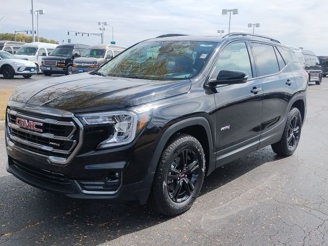 2024 GMC Terrain AT4