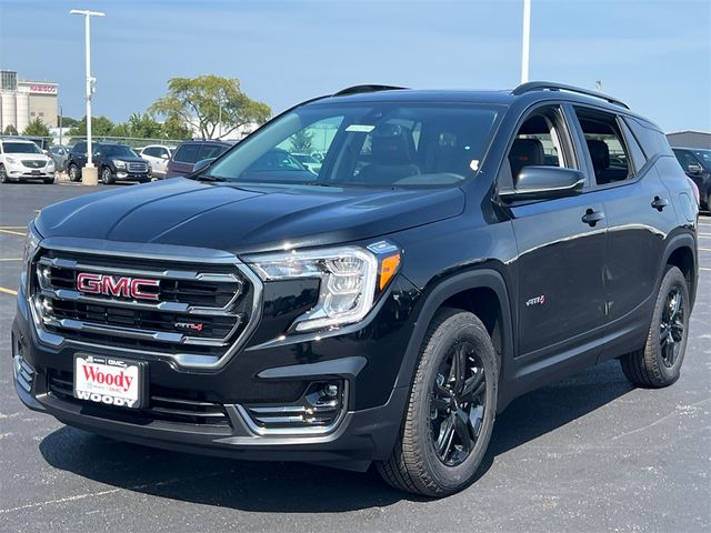 2024 GMC Terrain AT4