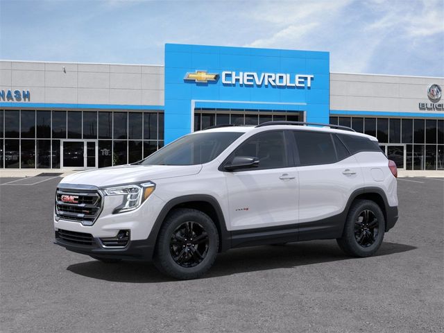 2024 GMC Terrain AT4