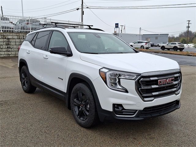 2024 GMC Terrain AT4