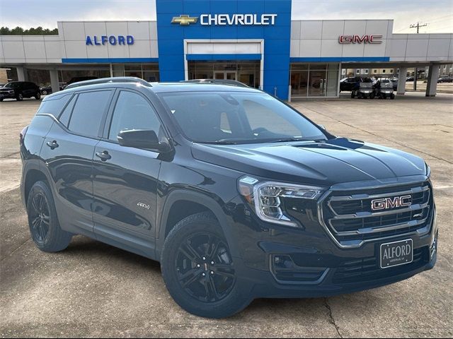 2024 GMC Terrain AT4