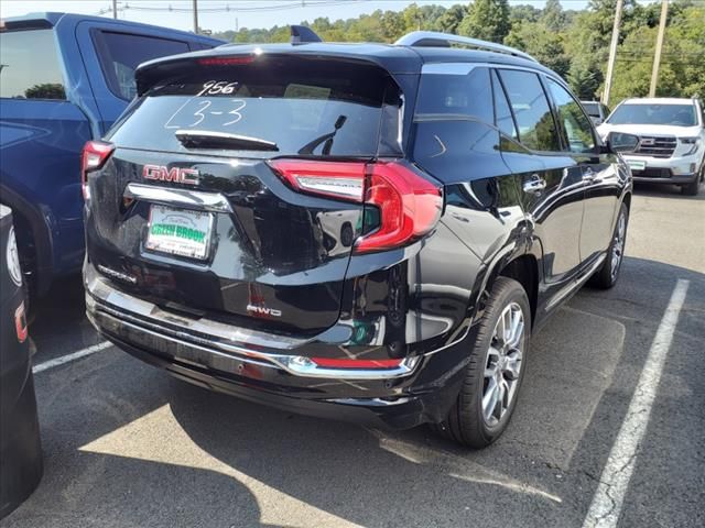 2024 GMC Terrain Denali