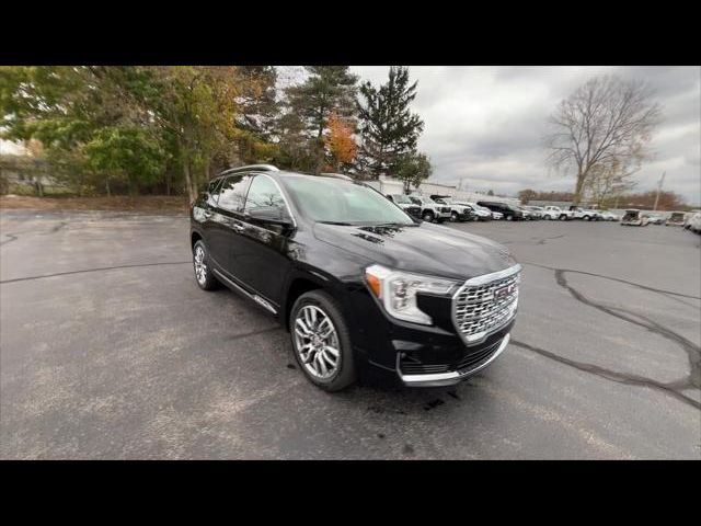 2024 GMC Terrain Denali