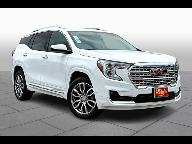 2024 GMC Terrain Denali