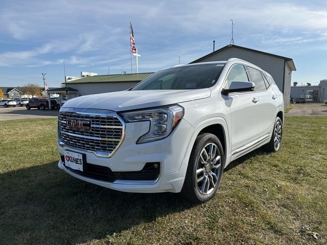 2024 GMC Terrain Denali