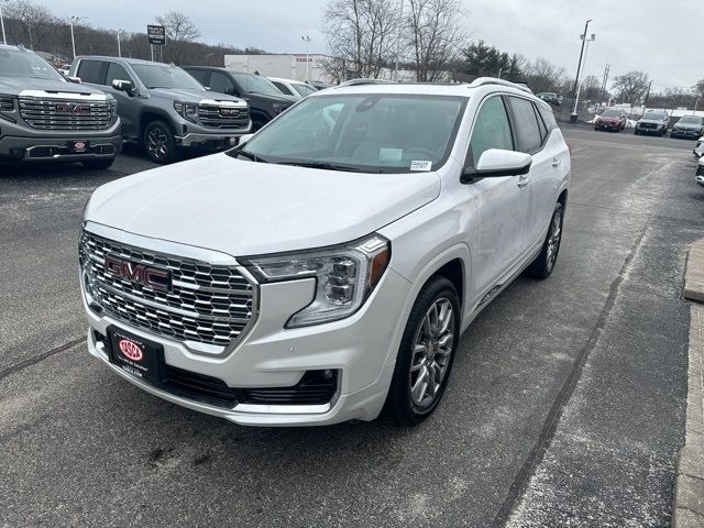 2024 GMC Terrain Denali