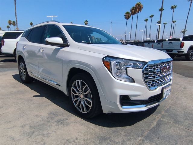 2024 GMC Terrain Denali