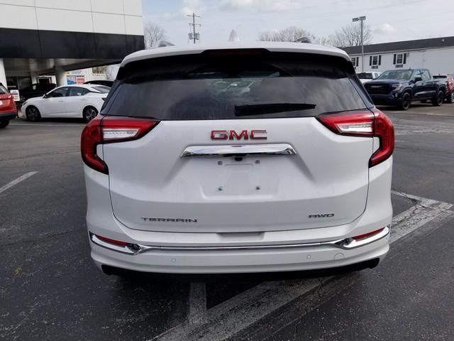 2024 GMC Terrain Denali