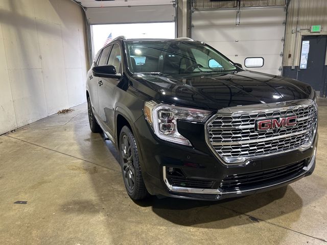 2024 GMC Terrain Denali