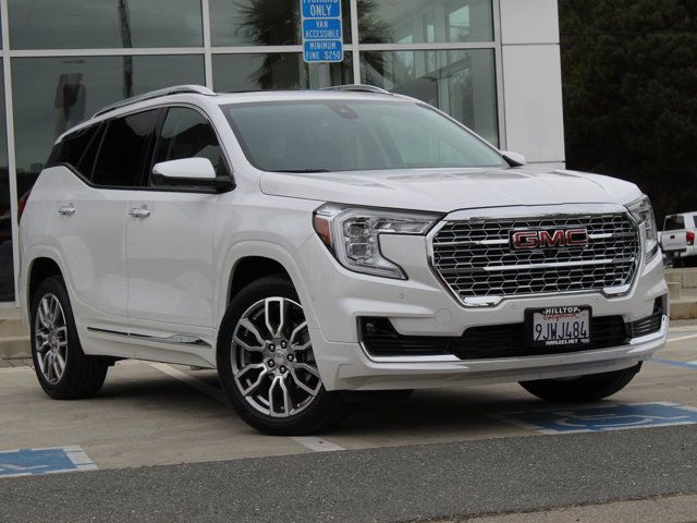 2024 GMC Terrain Denali