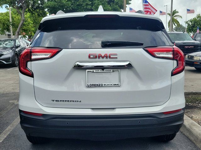 2024 GMC Terrain SLE