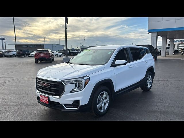 2024 GMC Terrain SLE