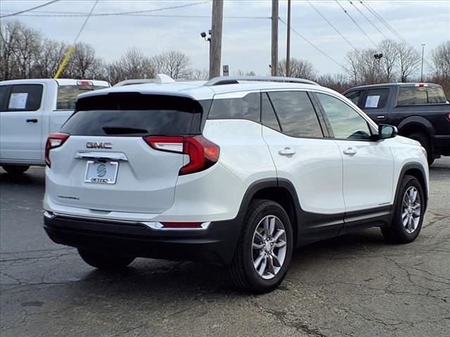 2024 GMC Terrain SLT