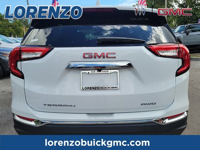 2024 GMC Terrain SLT