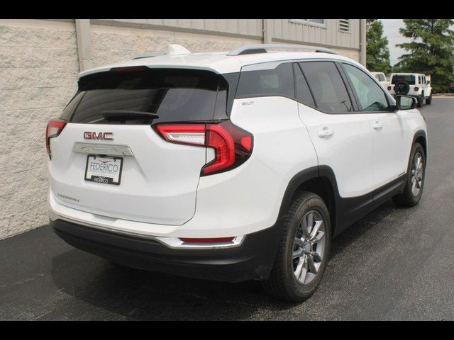 2024 GMC Terrain SLT