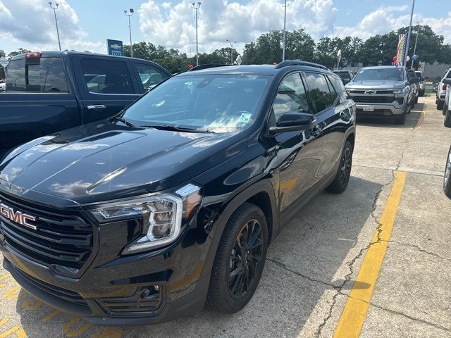 2024 GMC Terrain SLT