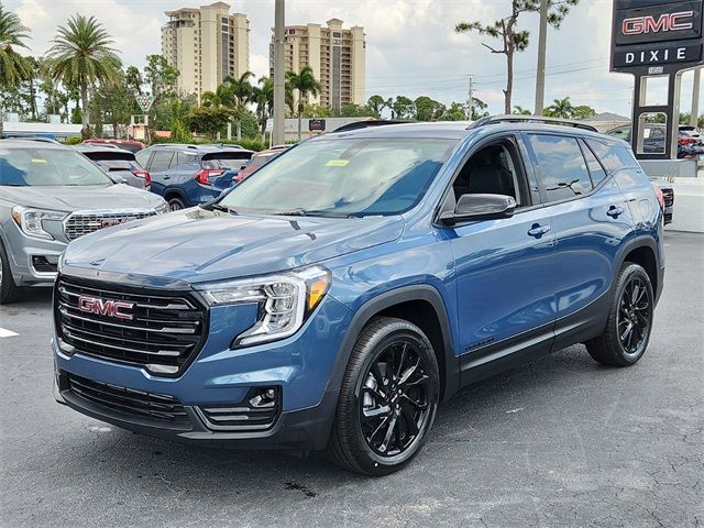 2024 GMC Terrain SLT