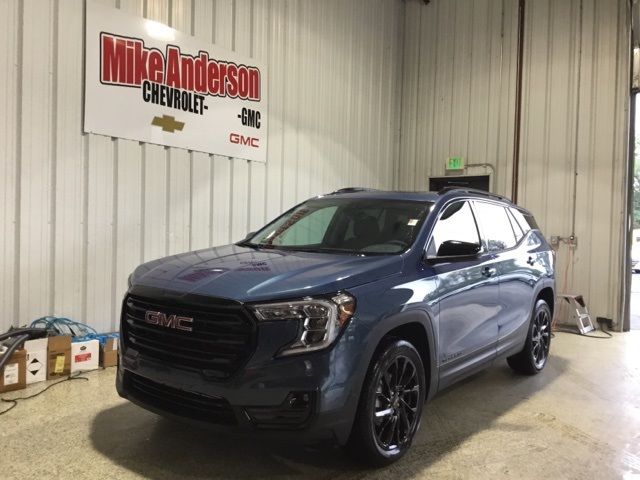 2024 GMC Terrain SLT