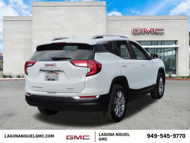 2024 GMC Terrain SLT