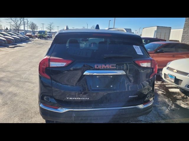 2024 GMC Terrain SLT