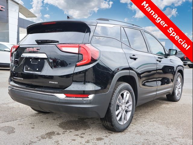 2024 GMC Terrain SLT