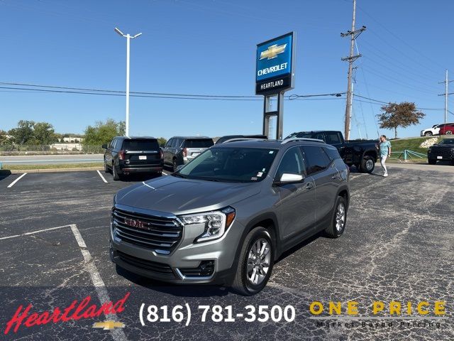 2024 GMC Terrain SLT