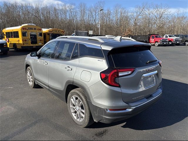 2024 GMC Terrain SLT