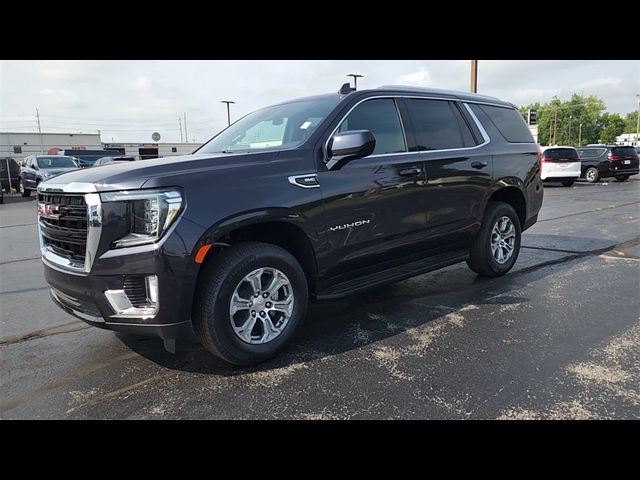 2024 GMC Yukon SLE