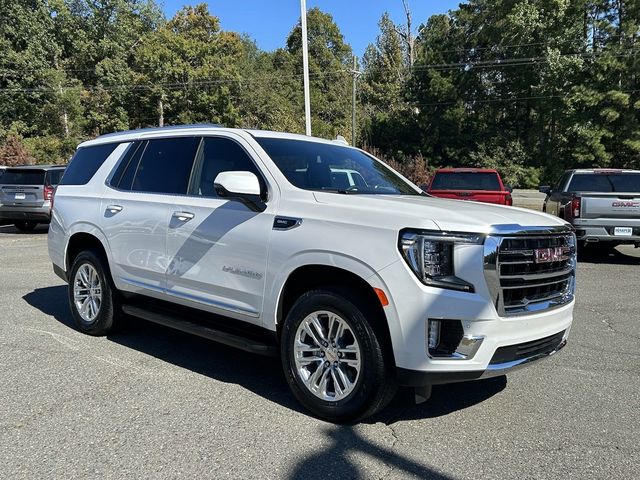 2024 GMC Yukon SLT