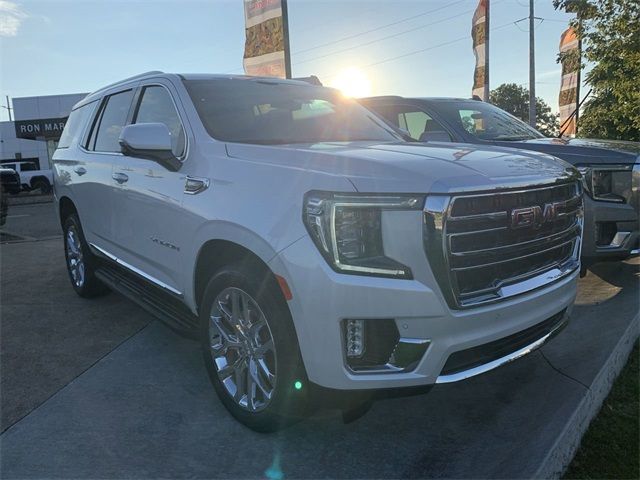 2024 GMC Yukon SLT