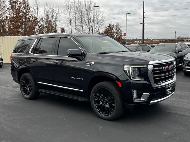 2024 GMC Yukon SLT