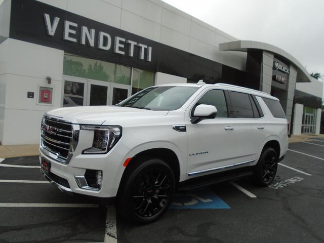 2024 GMC Yukon SLT