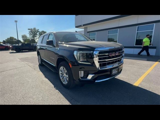 2024 GMC Yukon SLT