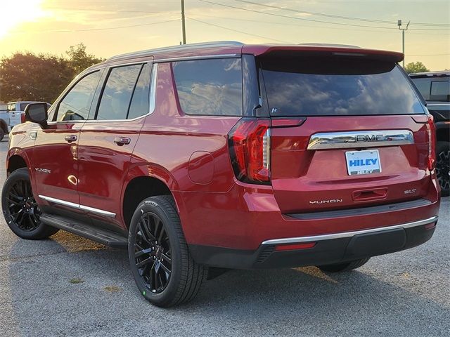 2024 GMC Yukon SLT