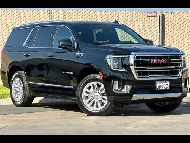 2024 GMC Yukon SLT