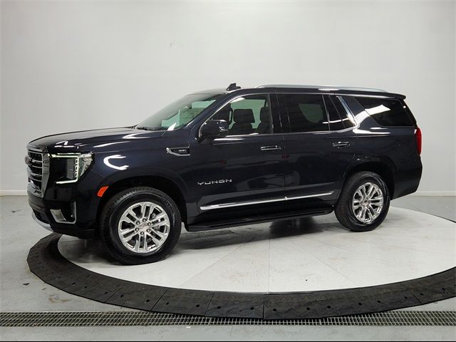 2024 GMC Yukon SLT