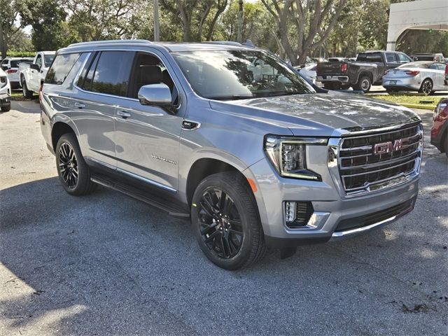 2024 GMC Yukon SLT