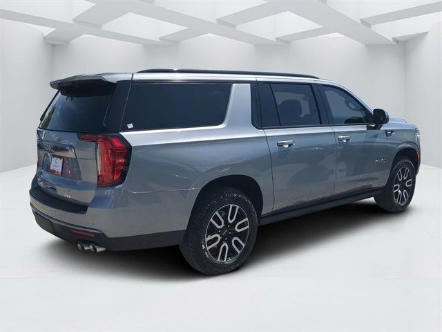 2024 GMC Yukon XL AT4