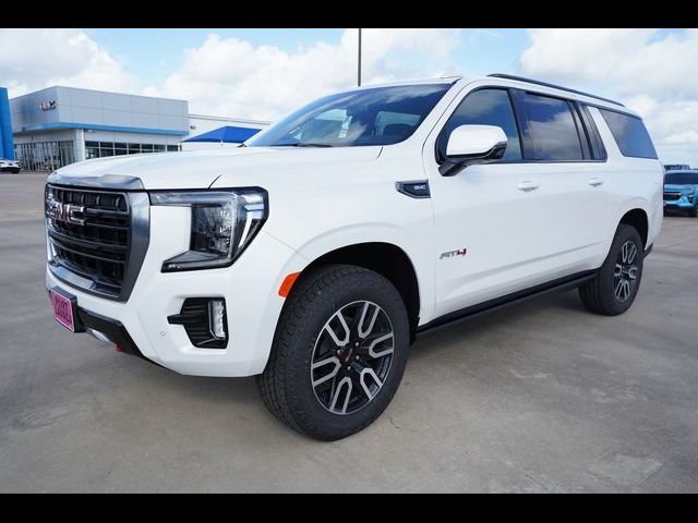 2024 GMC Yukon XL AT4