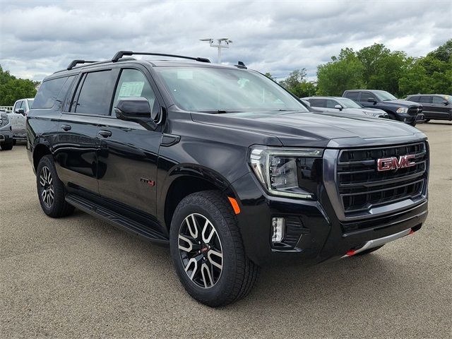 2024 GMC Yukon XL AT4