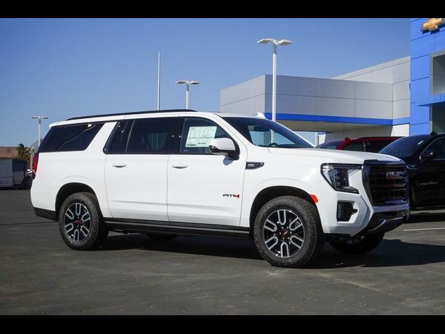 2024 GMC Yukon XL AT4