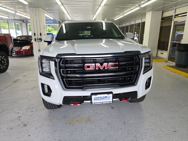 2024 GMC Yukon XL AT4