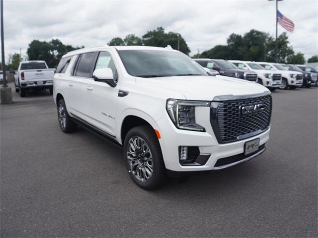 2024 GMC Yukon XL Denali Ultimate