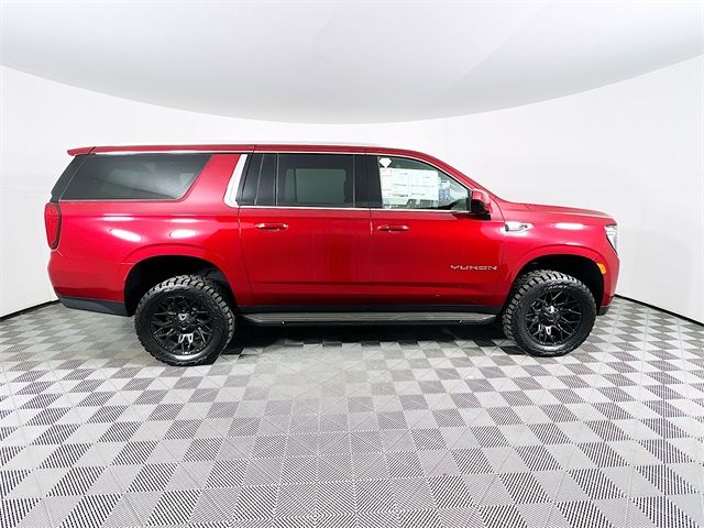 2024 GMC Yukon XL SLE