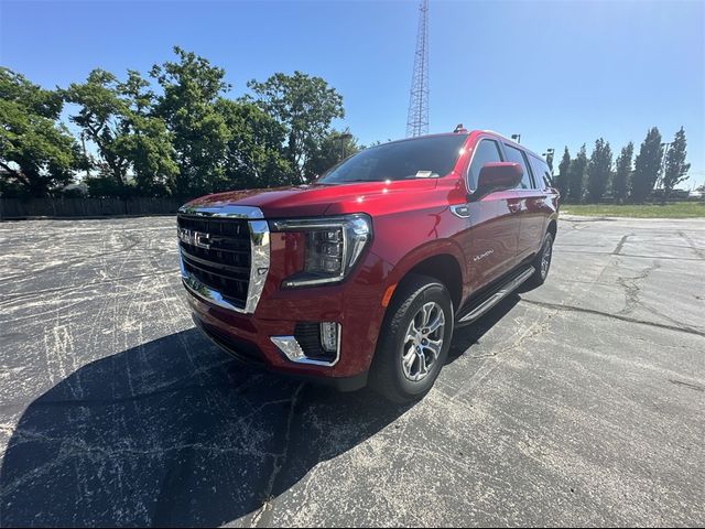 2024 GMC Yukon XL SLE