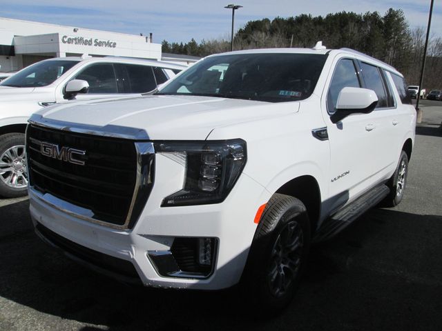 2024 GMC Yukon XL SLE