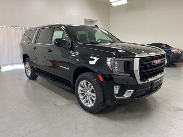 2024 GMC Yukon XL SLE