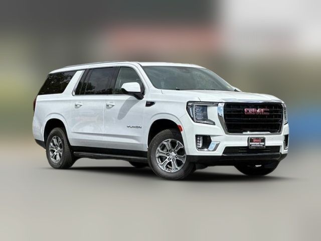 2024 GMC Yukon XL SLE