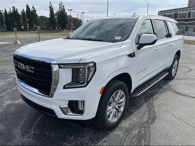 2024 GMC Yukon XL SLE