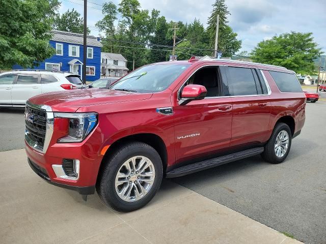 2024 GMC Yukon XL SLE